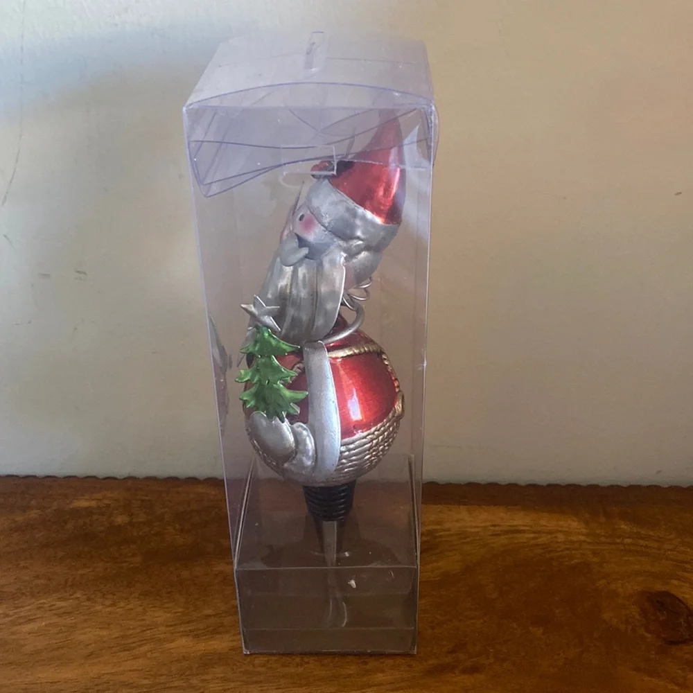 NWT Pier 1 Christmas Santa Wine Bottle Stopper Holiday New